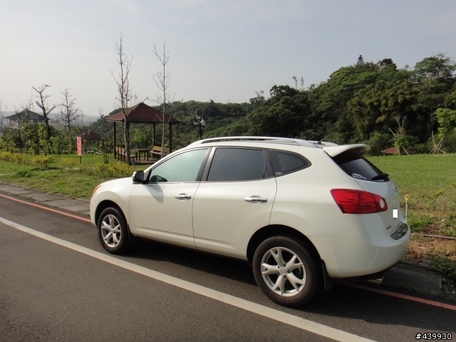 Nissan Rogue 2010年式尾翼DIY安裝