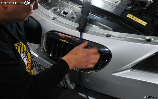 BMW DIY更換水箱罩