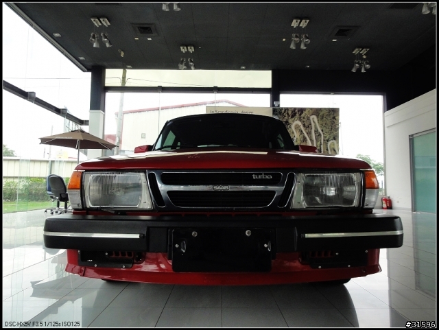 SAAB Classic 900