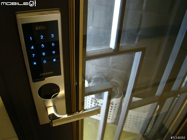【開箱】晚了兩年的小屋開箱，有限預算下追求夢想的家~~