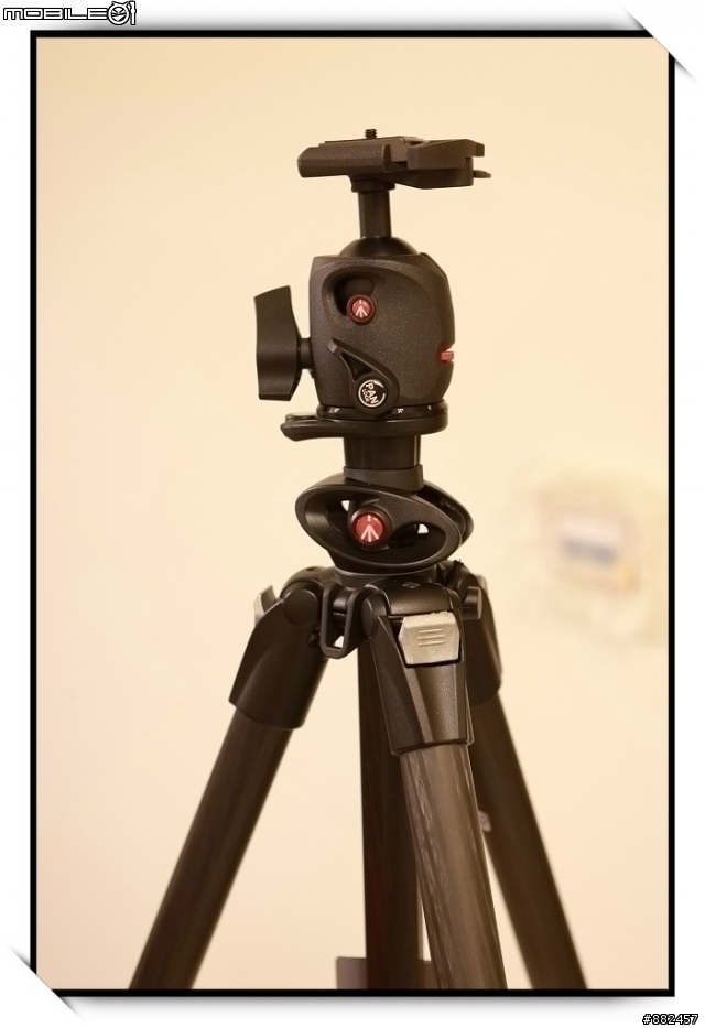 [開箱] 055CXPRO3 + MH054M0-Q2 ........ 思考了六個月，終於入手！