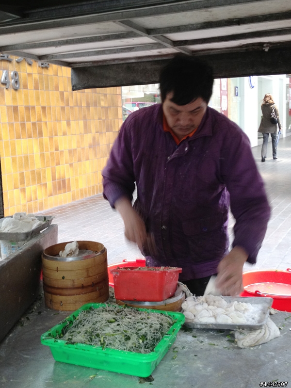 買到算你運氣好!!松江路與四平街巷口包子餐車