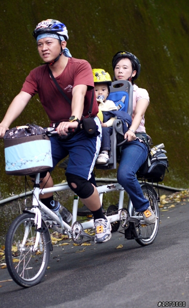 (01看圖 上傳完畢) 2012不落二 fun to go