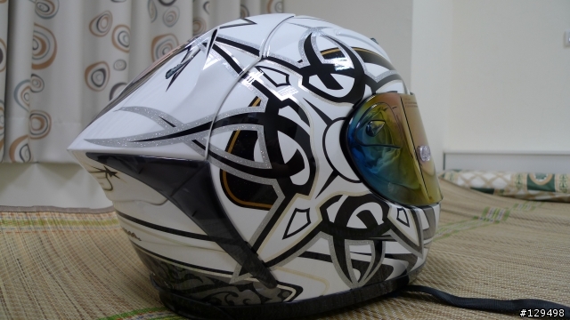 【開箱】SBK 安全帽 X8R