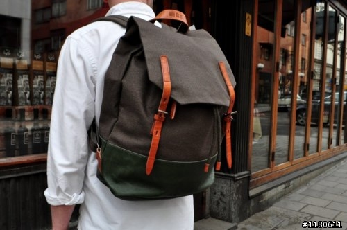 ALLY CAPELLINO Dean Khaki Rucksack