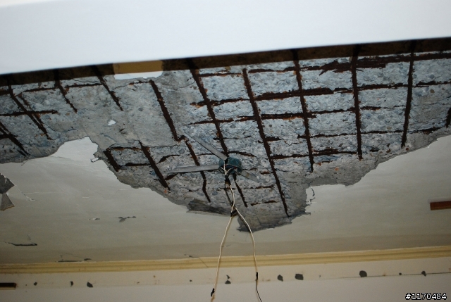 房子的天花板垮下來,該怎麼辦