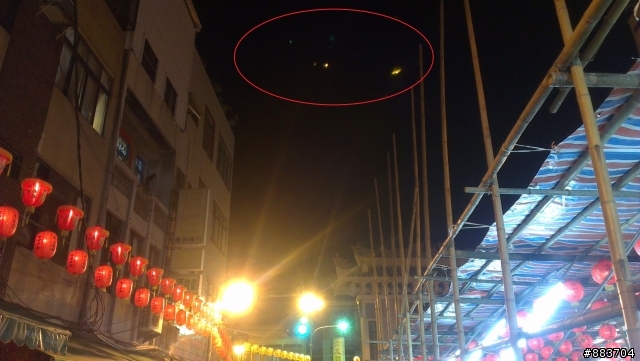 我的HTC ONE X這算是相機問題嗎?大家可以試試~~準備要送修了