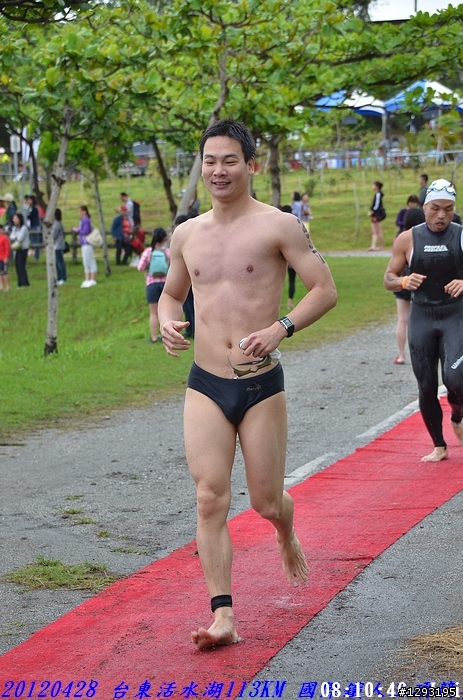 照片分享~~~2012 台東活水湖國際鐵人三項賽 113K & 51.5K