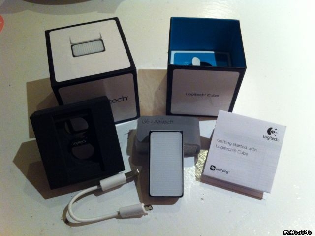 [開箱] Logitech Cube掌中精靈