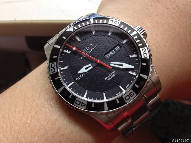[開箱] MIDO Ocean Star Captain 200米潛水錶-黑/42.5mm