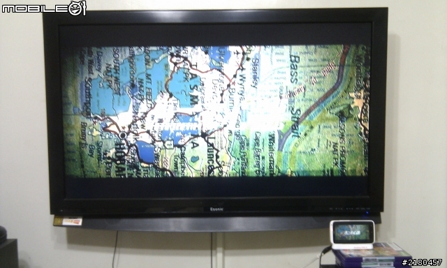HTC ONE X 插HDMI測試...好玩不錯用!