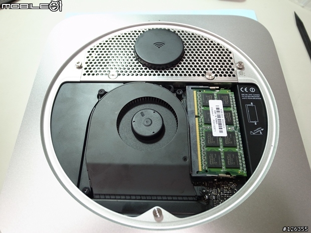 [開箱+教學] 2011MAC MINI 安裝 iFixit 雙硬碟套件組