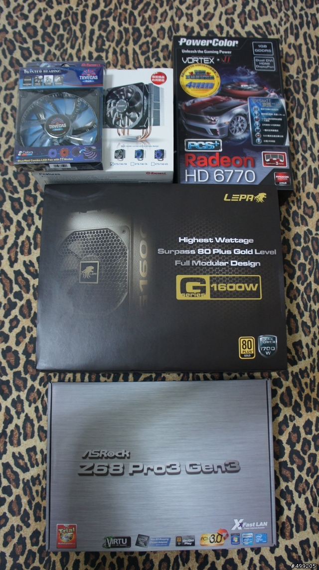 [不負責開箱文又一發]天啊!你真大!!全球最高金牌瓦數LEPA G1600 登場!