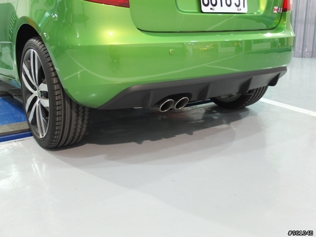 倩影目擊 FABIA RS