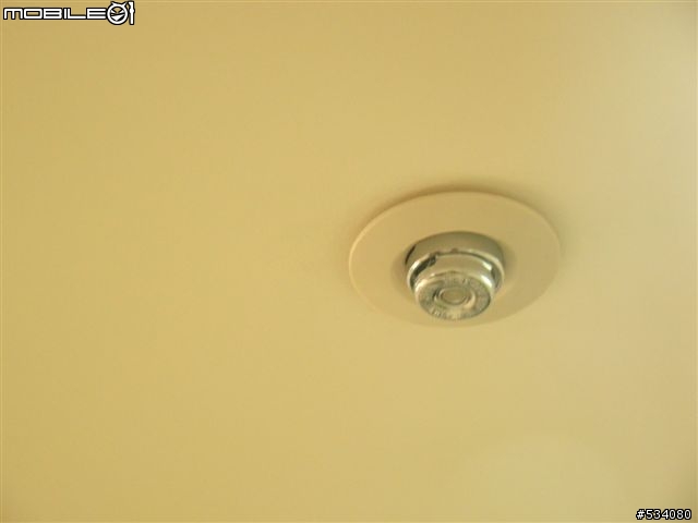 【開箱】晚了兩年的小屋開箱，有限預算下追求夢想的家~~
