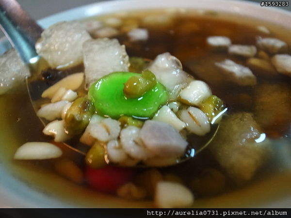 ♥美食嚐鮮♥ 新竹離城隍廟不遠的古早味北門老街甜湯 (早點四果湯)