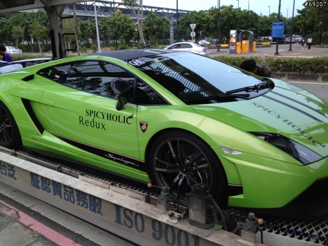請問這台車是..?? (台南高鐵)