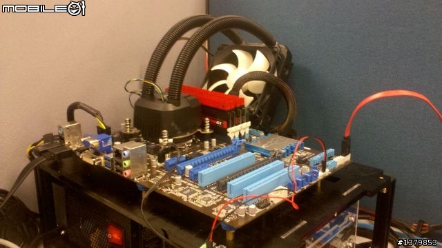 平價水冷比一比 Corsair H60 VS. Thermaltake A80