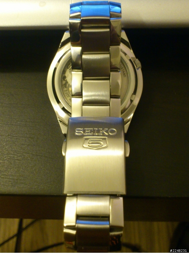 第一隻機械錶 - SEIKO 5