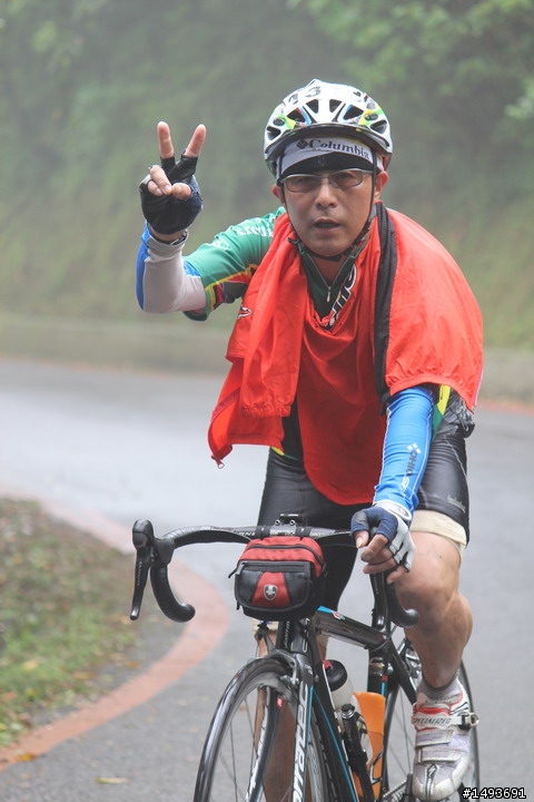 決戰大屯山賽事舉辦美女選秀竟然沒先通知(三千張已上傳)
