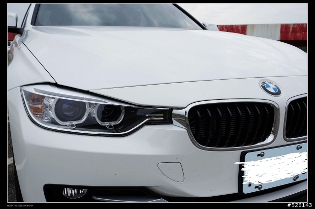 BMW 320d Sport line F30 開箱與分享[4/8更新 平均油耗 19.7 Km/L]