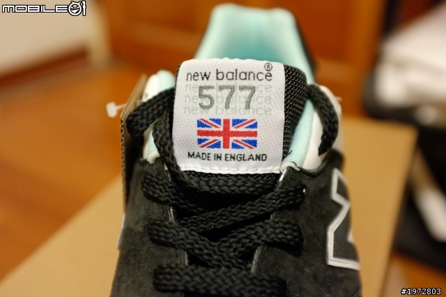 NB 577 鐵灰色*蒂芬妮綠.RED WING 2913..adidas ZX800 D.B ..NIKE AIRMAX CBF.(簡易開箱)
