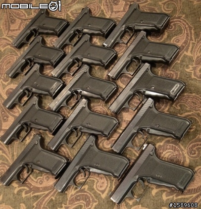 羅傑大叔軍火庫分享(手槍篇)!每週更新意大利 Pardini PC-9 .........