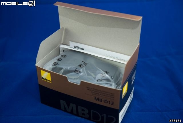 大合體!D800+SB-910+台灣原廠MB-D12連動大開箱!!!