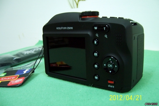 看了很久的Kodak Z5010 衝了!!!