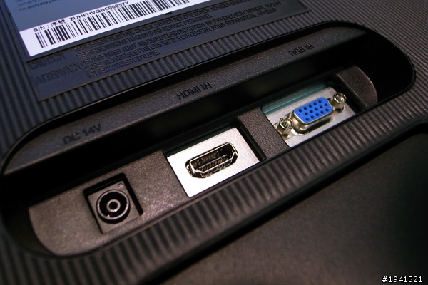 【極簡風．型會議】ＳＡＭＳＵＮＧ美型商務顯示器ＳＢ３５０
