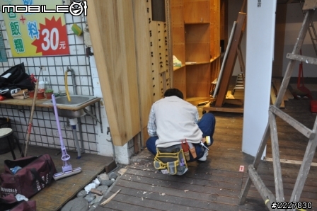 兄弟施工VS兩光設計師 (當小蝦米遇到大白鯊),自己DIY強力收尾中(工作風)
