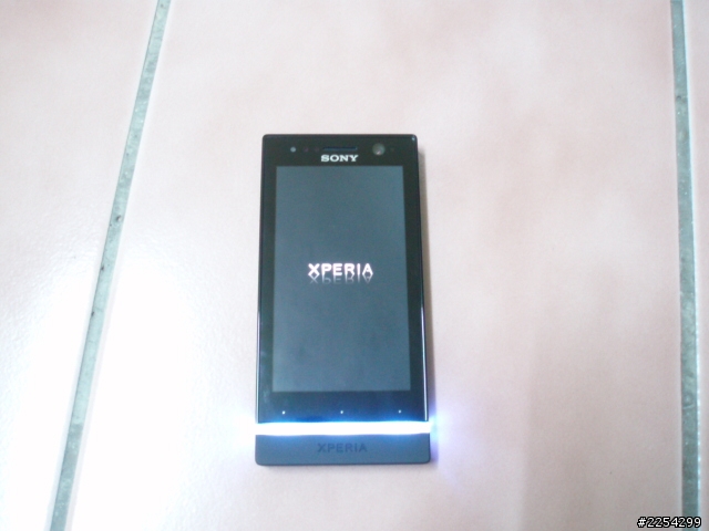 Sony Xperia U 簡易開箱