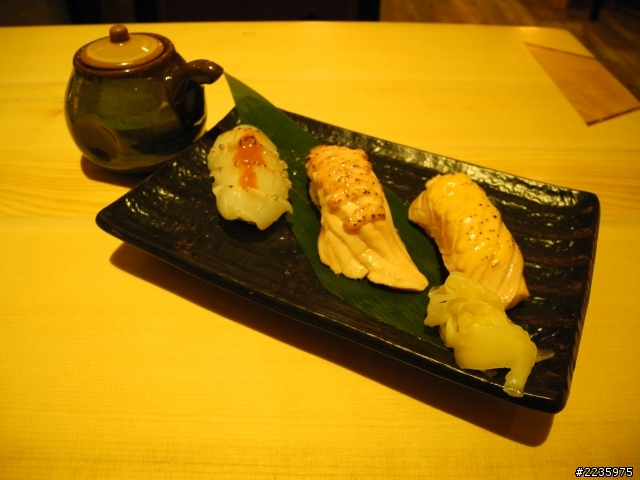 瑞豐夜市附近的丸十創意日本料理店
