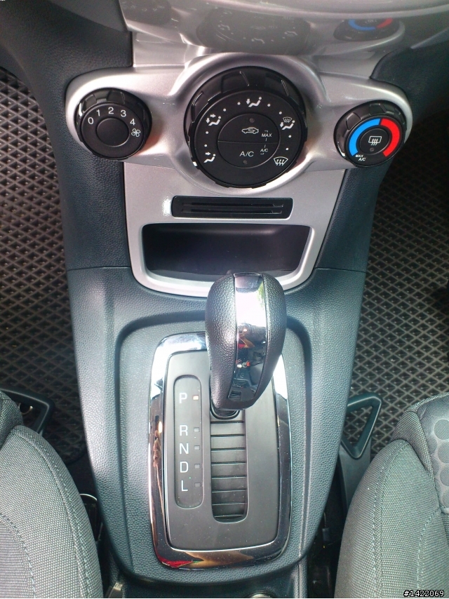 2012 Fiesta 1.6 Sport PowerShift 開箱實駕