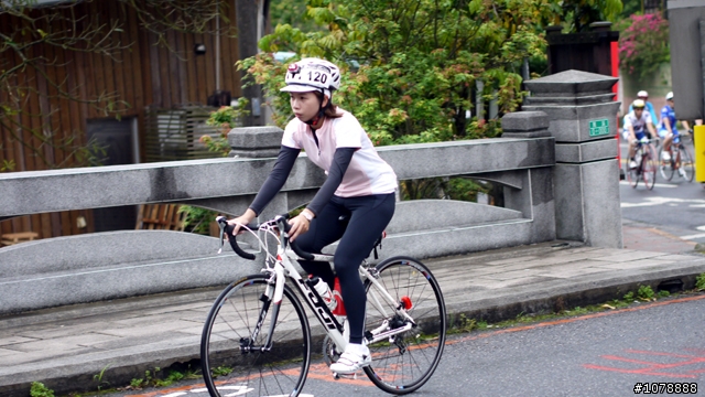 (01看圖 200張上傳完畢) 遲了兩週的  0414 決戰大屯山照片