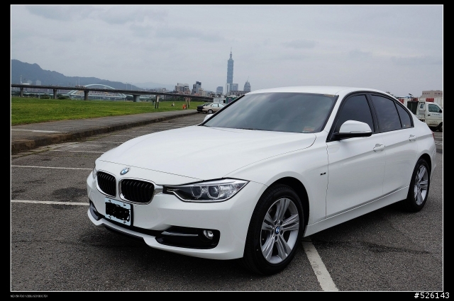 BMW 320d Sport line F30 開箱與分享[4/8更新 平均油耗 19.7 Km/L]
