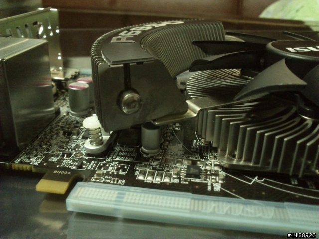 近期很夯的MSI 6850,買來結果發現是返修品