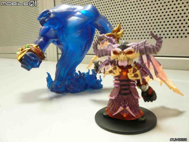 [開箱文]魔獸世界術士公仔...和新戰隊成立