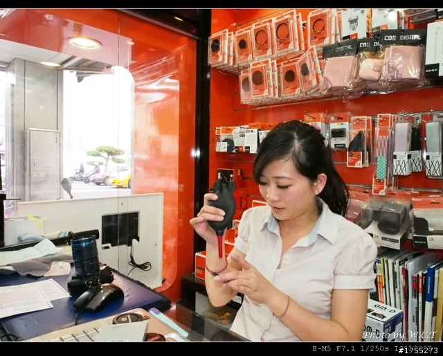 【頂級器材開箱】：I am M4/3機皇E-M5(新增部分圖片與心得)