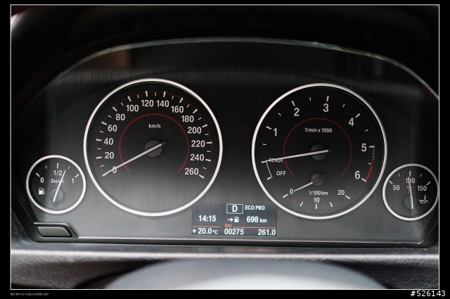 BMW 320d Sport line F30 開箱與分享[4/8更新 平均油耗 19.7 Km/L]