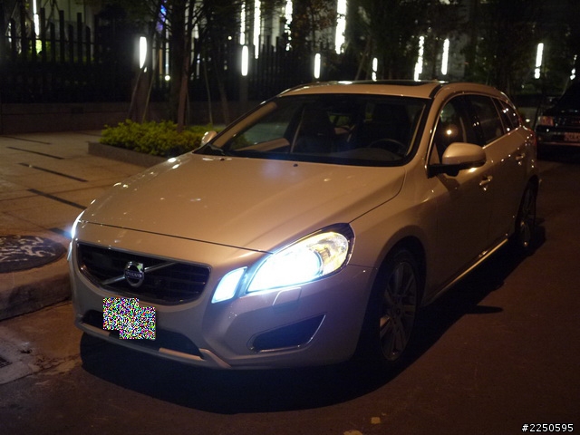 [update]超多圖不專業開箱 等待已久的VOLVO V60入手 腳踏車架上身 左撇子曝光