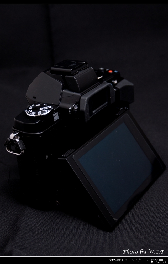 【頂級器材開箱】：I am M4/3機皇E-M5(新增部分圖片與心得)