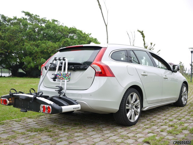 [update]超多圖不專業開箱 等待已久的VOLVO V60入手 腳踏車架上身 左撇子曝光