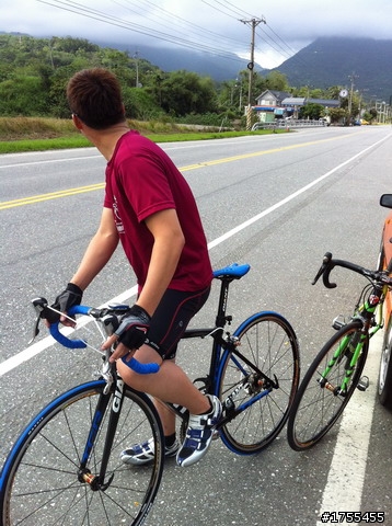 2012年的生日禮物 STARBIKE 第四代超高效能爬坡輪