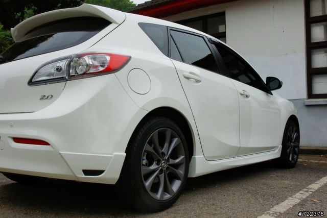 交車後純開箱 MAZDA3 行動版 圖多慎入