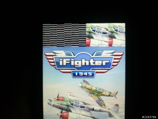 今天下載了一個遊戲"1945 IFIGHTER"可是螢幕怪怪的，有人跟我一樣嗎？