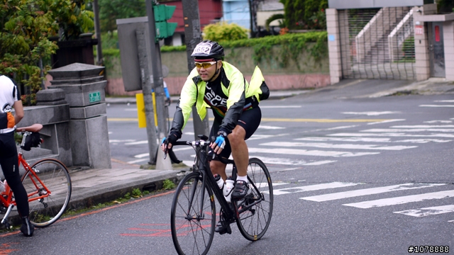 (01看圖 200張上傳完畢) 遲了兩週的  0414 決戰大屯山照片