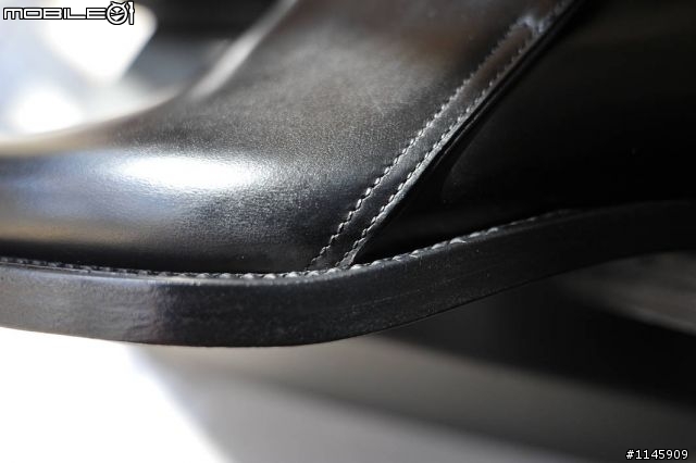 [我不是蜈蚣] 交到壞朋友之Dior Homme 皮條靴