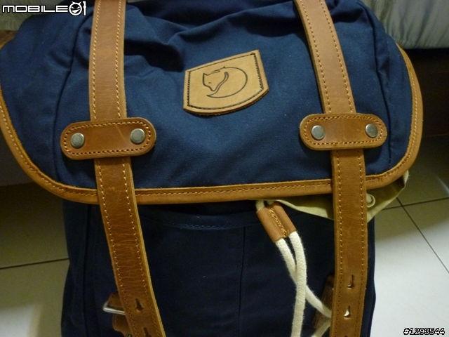 小狐狸經典復古後背包分享~Fjallraven Rucksack No.21 Small G1000