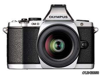 Olympus OM-D E-M5  黑色   銀色  大家喜歡那個?